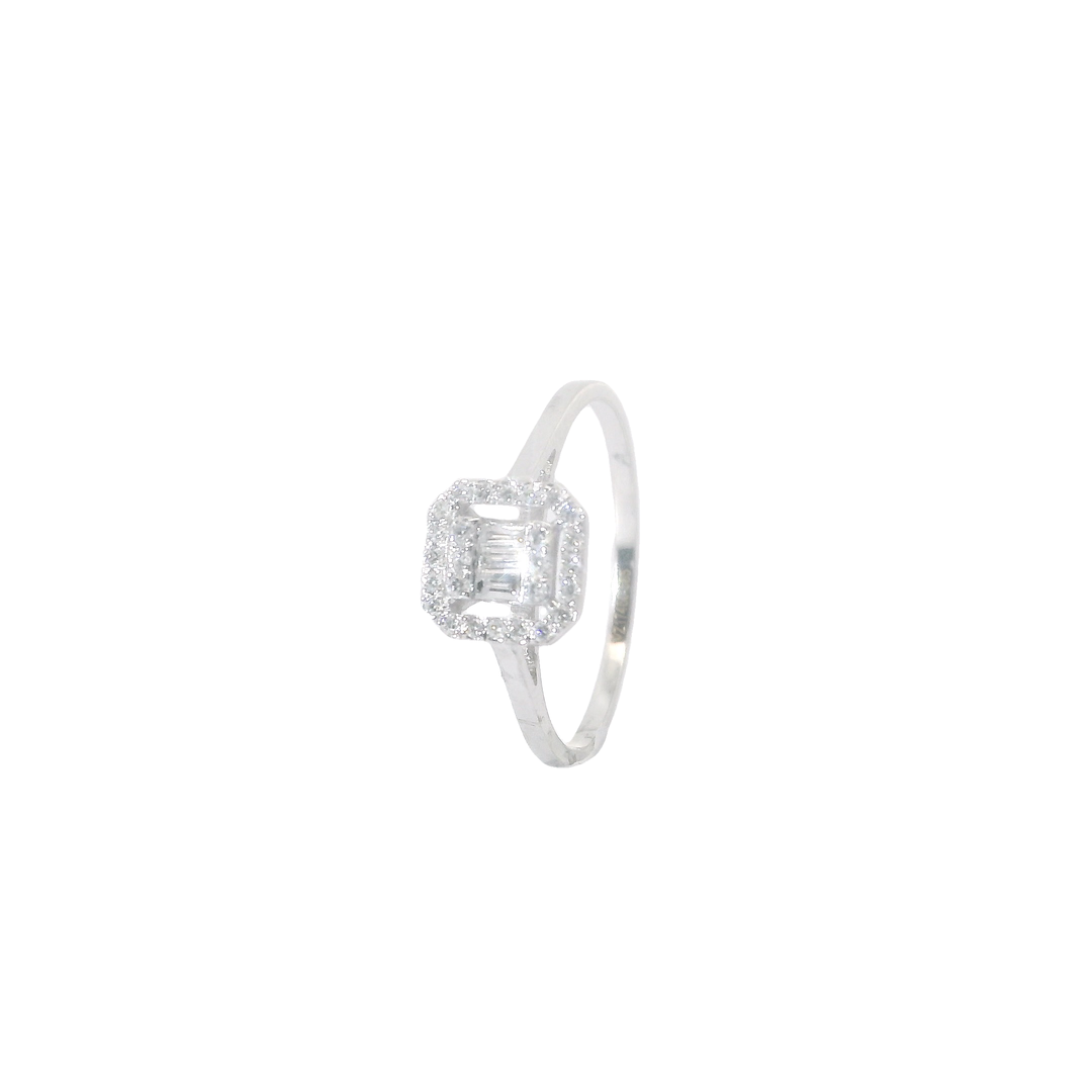 14 Karátos Fehérarany Emerald Halo Cirkónia Gyűrű