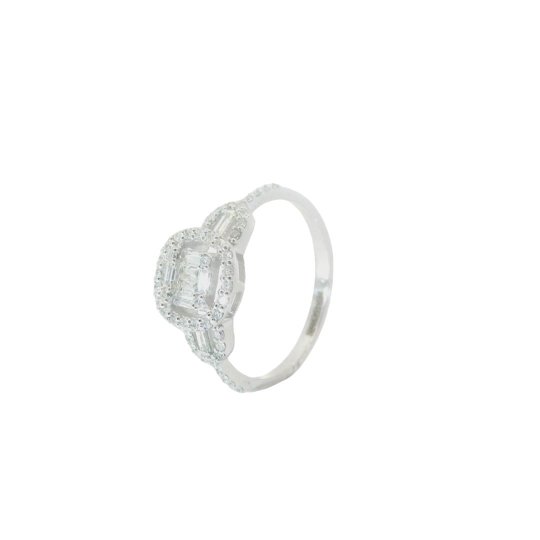 14 Karátos Fehérarany Emerald Halo Cirkónia Gyűrű